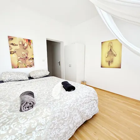Lovely Rooms In Maerzstrasse Area Mz49 Vienna Exterior photo