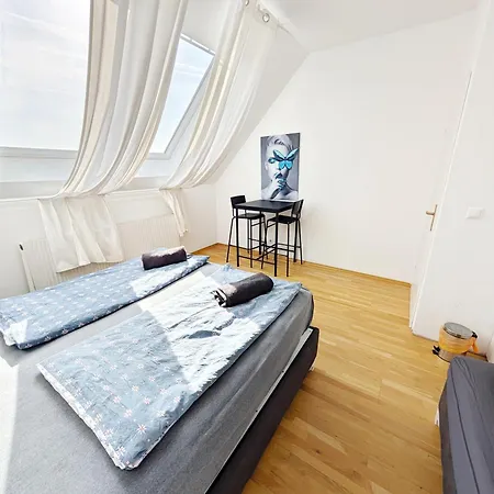 Lovely Rooms In Maerzstrasse Area Mz49 Vienna Exterior photo