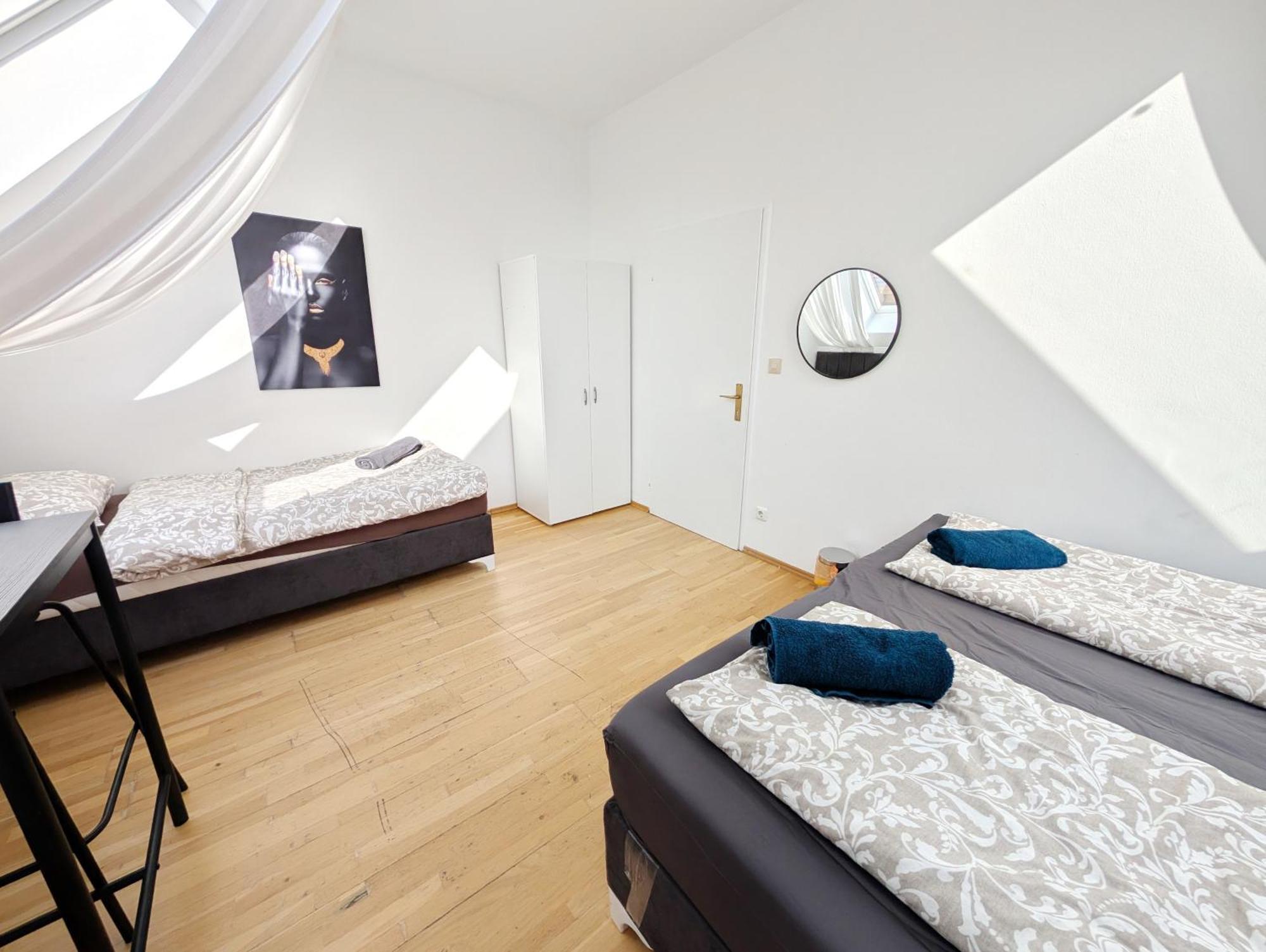 Lovely In Maerzstrasse Area Mz49 Homestay *