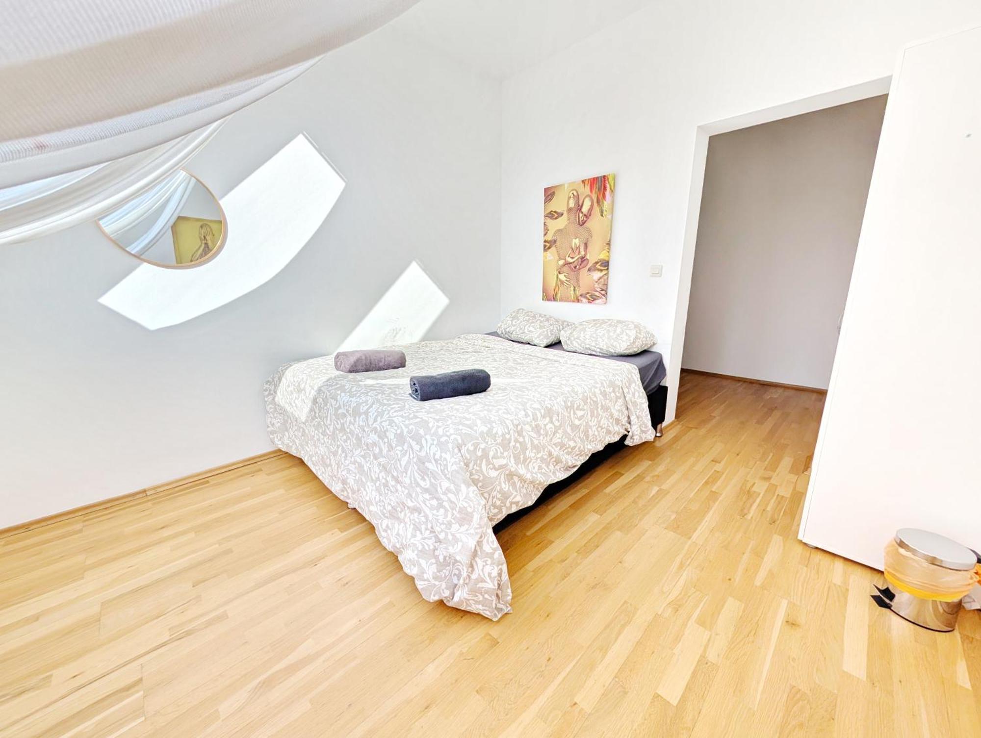Lovely In Maerzstrasse Area Mz49 Homestay